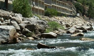 Yosemite View Lodge