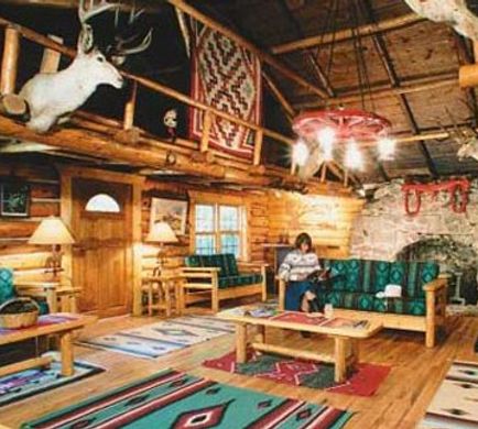Drowsy Water Ranch Lobby
