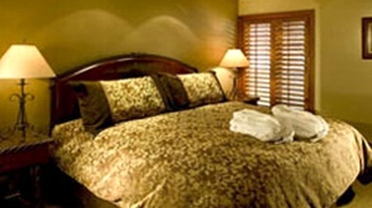 Lion Square Lodge Room