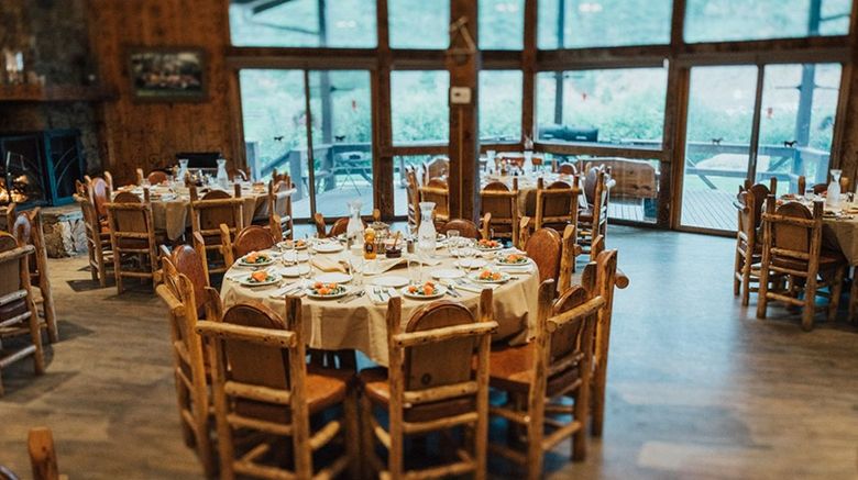 <b>Lost Valley Ranch Banquet</b>