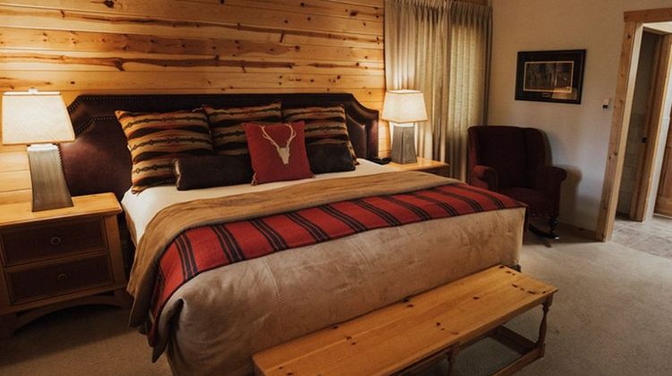 Lost Valley Ranch Room