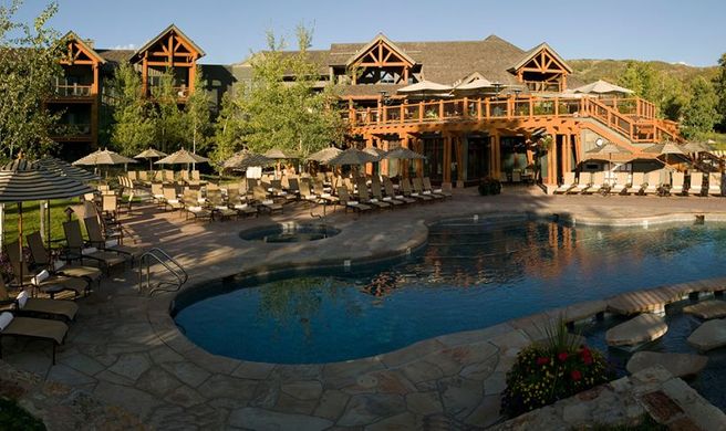 Snowmass Club Exterior