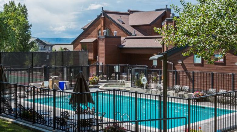 <b>Timber Run Condominiums Pool</b>