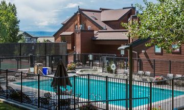 Timber Run Condominiums