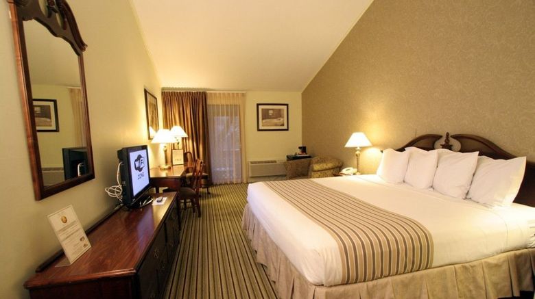 <b>Interlaken Inn Room</b>