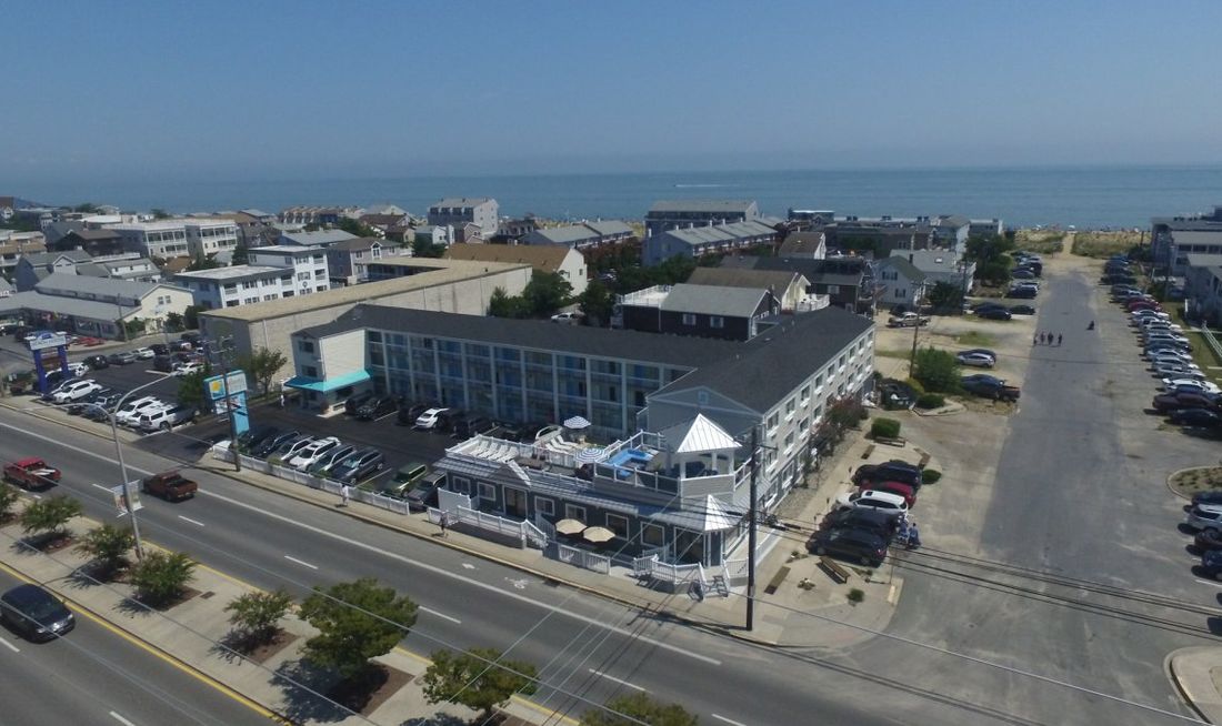 Atlantic Oceanside Hotel Exterior