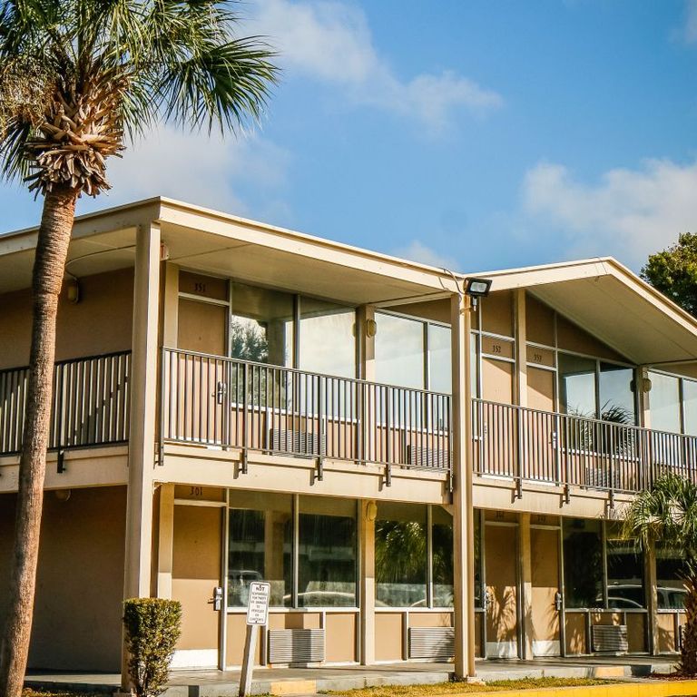 HomeSuiteHome Extended Stay Suites