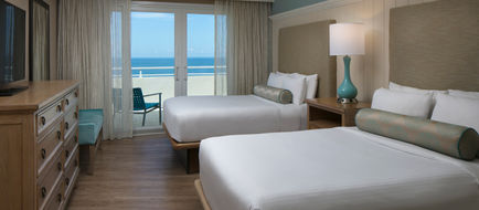 Edgewater Beach Hotel Room