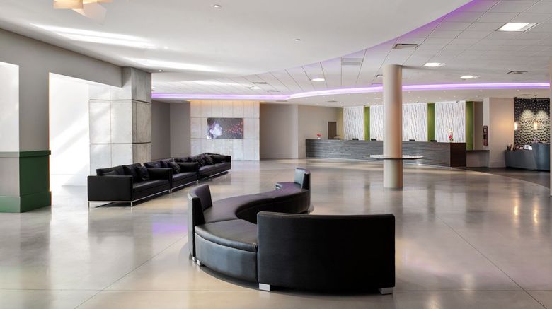 <b>Avanti Palms Resort & Conference Center Lobby</b>