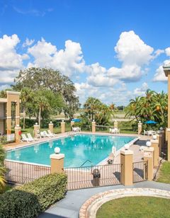 Stayable Suites Lakeland