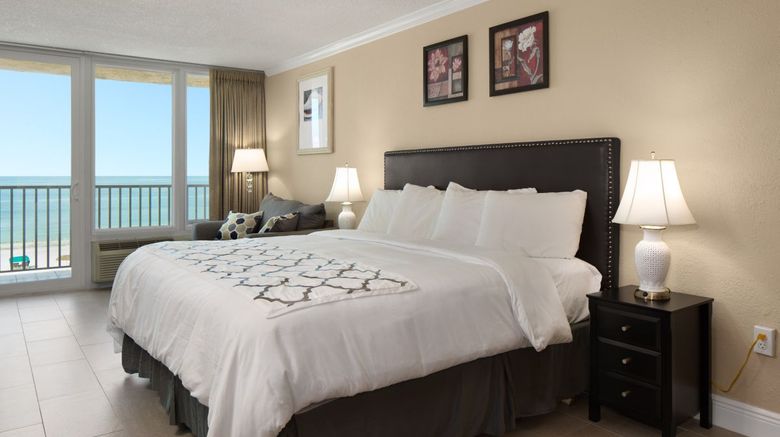 <b>Island Inn Beach Resort Room</b>