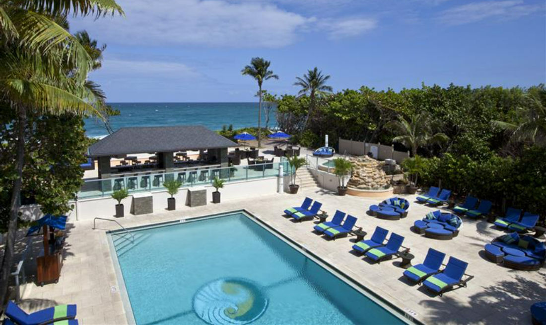 Jupiter Beach Resort & Spa Pool