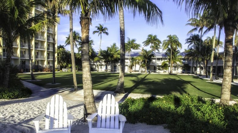 Naples Beach Club Exterior