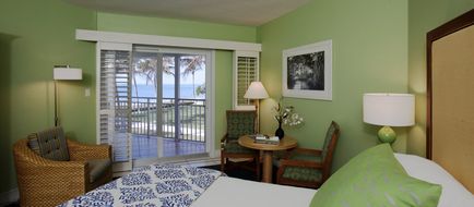 Naples Beach Club Room