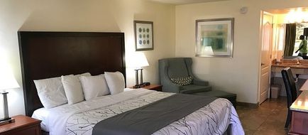At Home Inn Pensacola Room