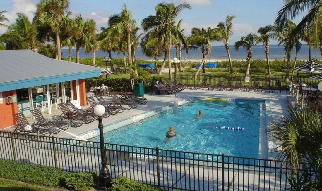 Sanibel Island Beach Resort Pool