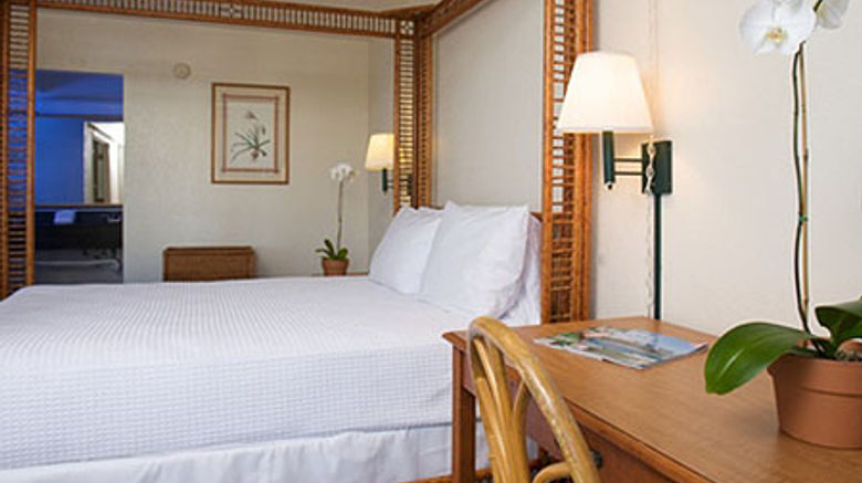 <b>Surf Club Hotel Room</b>
