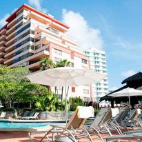 Alexander All Suite Oceanfront Resort