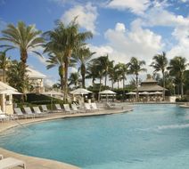 Naples Grande Beach Resort Pool