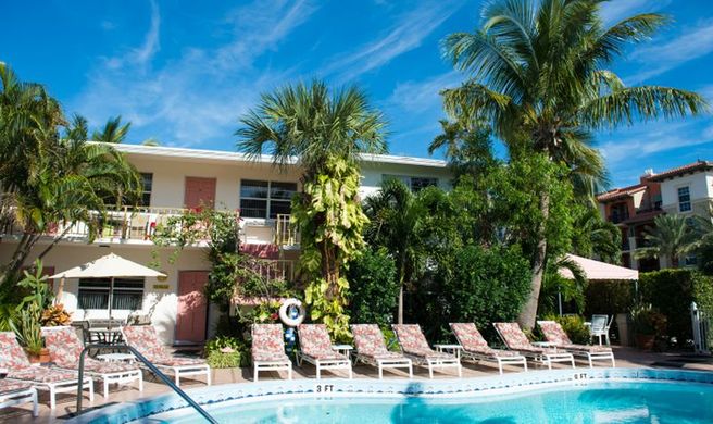 Shore Haven Resort Inn Exterior