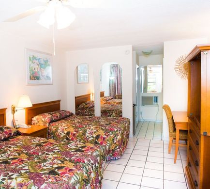 Shore Haven Resort Inn Room