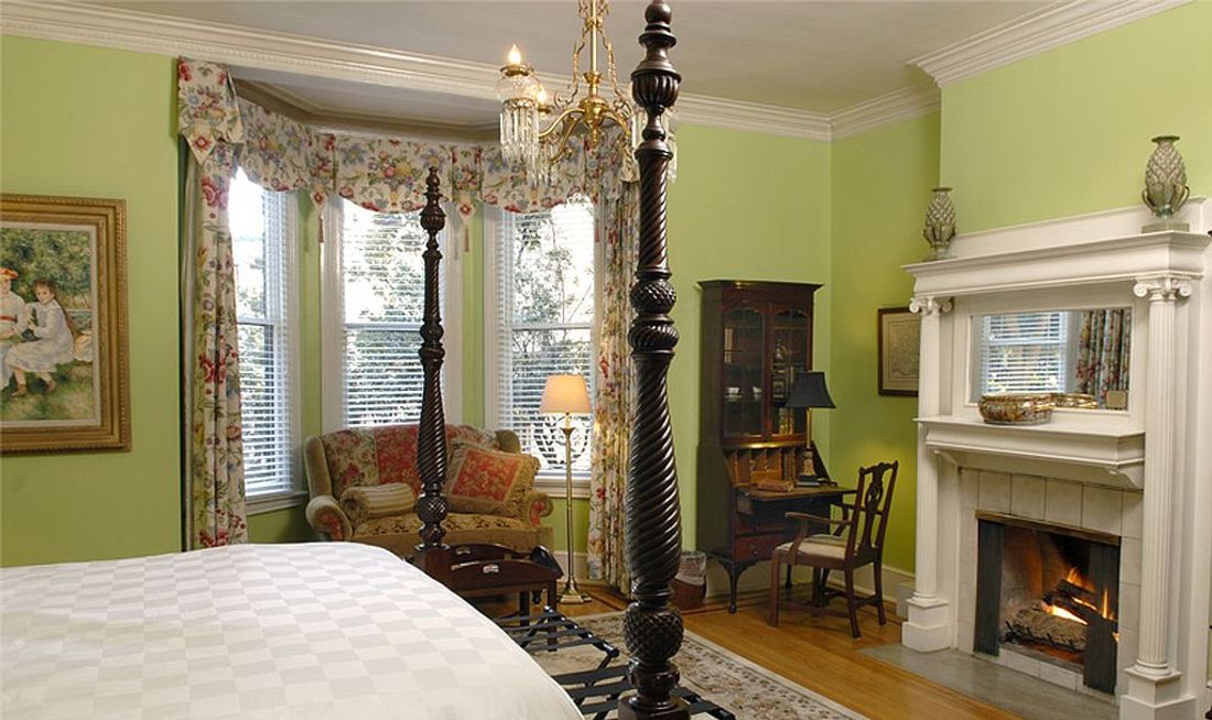 Foley House Inn Room