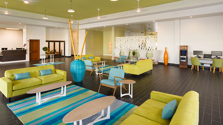 <b>Kauai Shores Hotel Lobby</b>