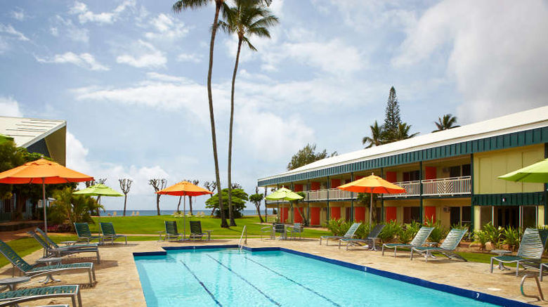 <b>Kauai Shores Hotel Pool</b>
