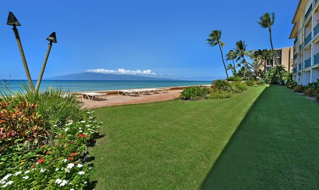 Makani Sands Exterior