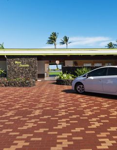 Maui Seaside Hotel