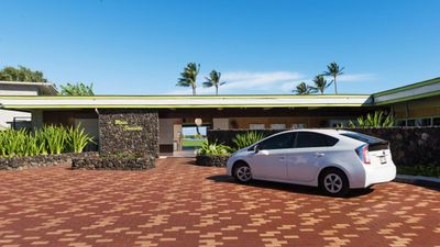Maui Seaside Hotel