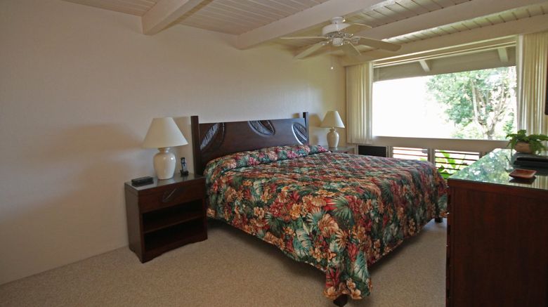 <b>Castle at Princeville Room</b>