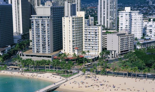 Park Shore Waikiki Exterior