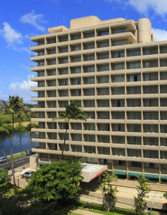 Wayfinder Waikiki