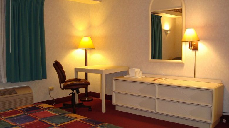 <b>O'Hare Inn and Suites Room</b>
