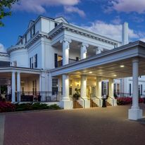 Boone Tavern Hotel