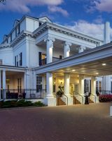 Boone Tavern Hotel
