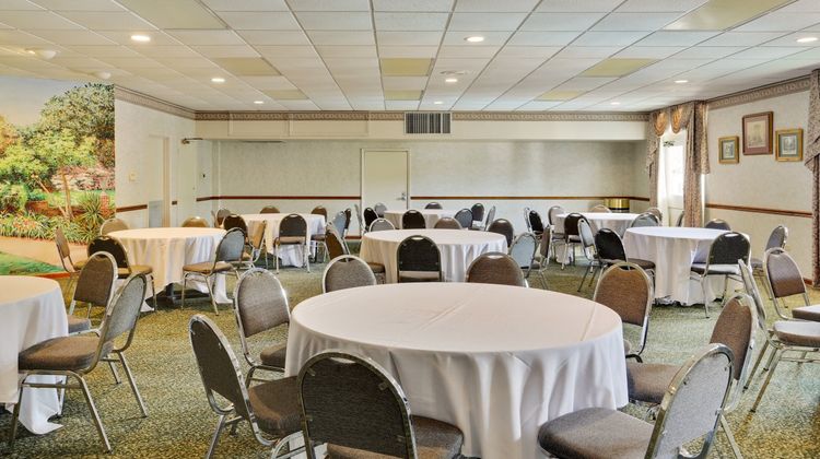 Carmel Inn Meeting