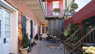 Inn on St Peter