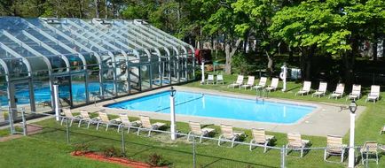 Colonial Village Motel & Cottages Pool