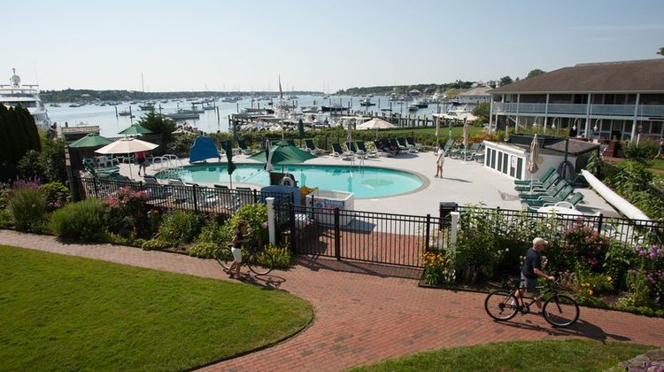 The Harborside Inn Pool