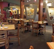 The Inn at Longwood Medical Restaurant
