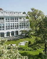 Yankee Clipper Inn