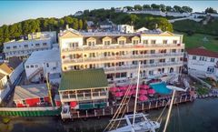 Chippewa Hotel Waterfront