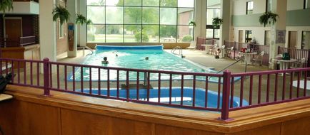 Doherty Hotel Pool