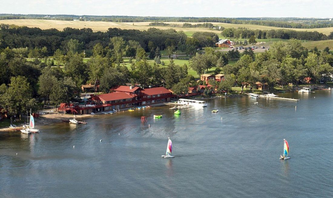 Fair Hills Resort Exterior