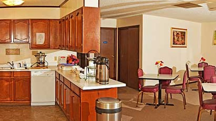 Family Budget Inn Bethany Lobby