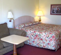 Plaza Inn Springfield Room