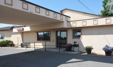 Locomotive Inn