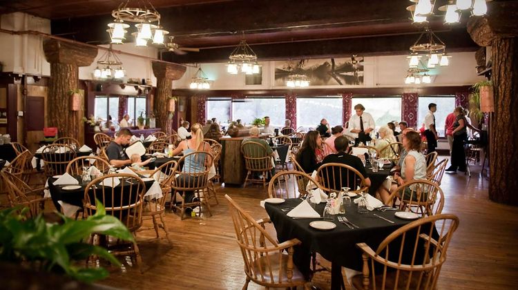 Glacier Park Lodge Restaurant
